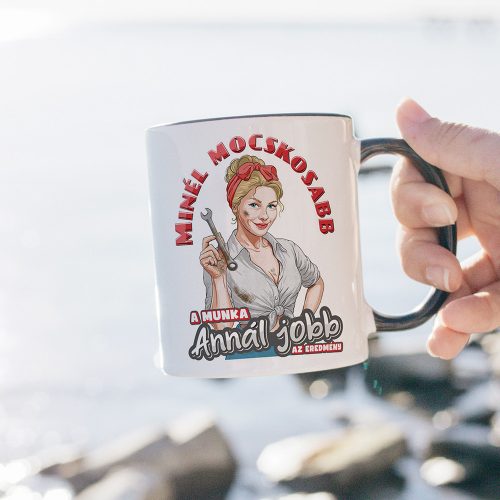 Retro bögre - Minél mocskosabb a munka annál jobb az eredmény - grafitszürke kerámia bögre