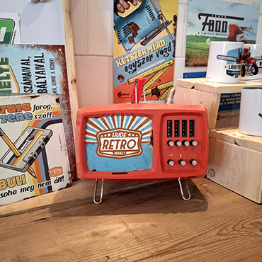 A HuDe Retro Születése